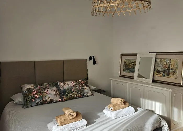 Апартаменти Carola *